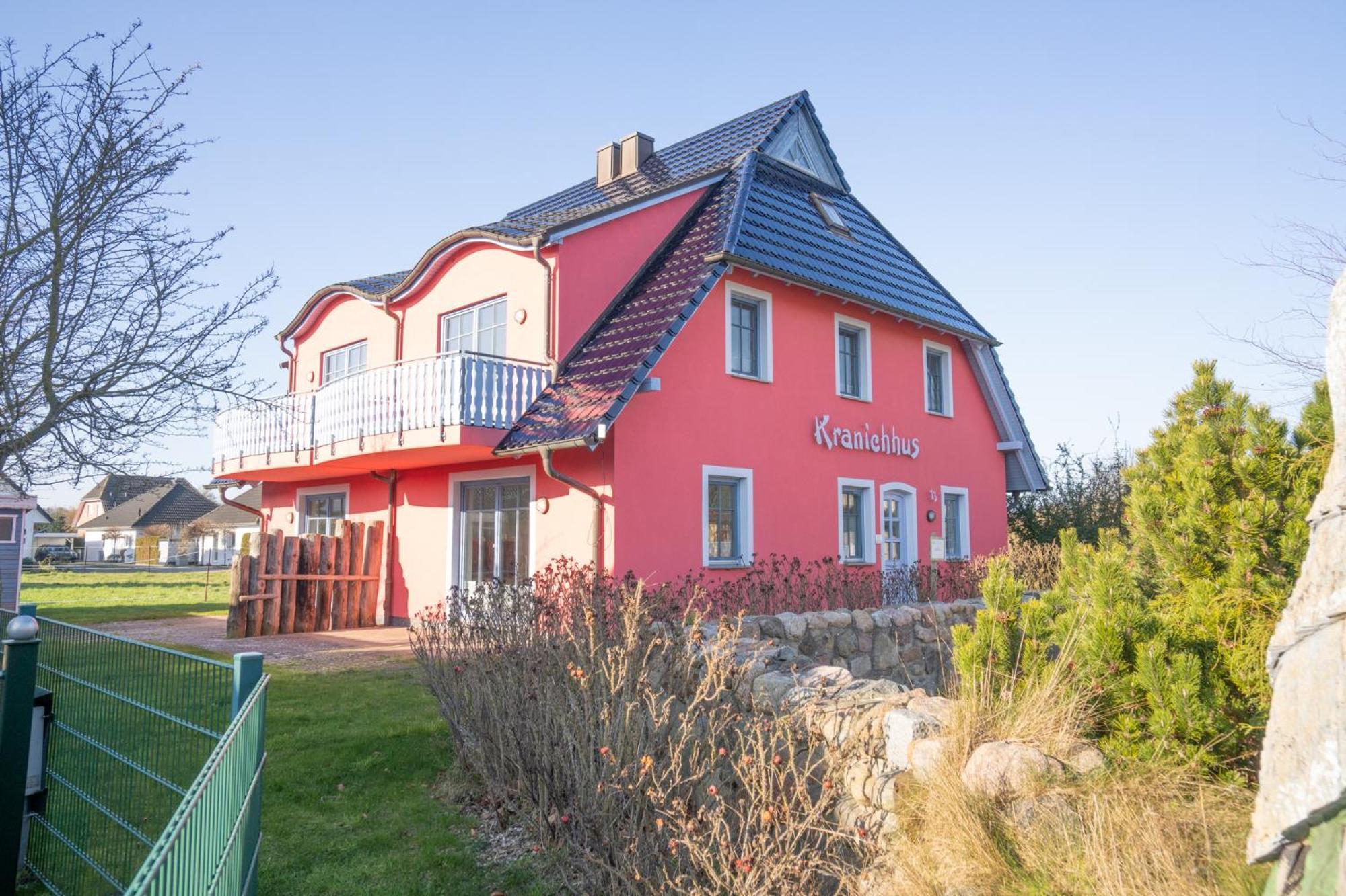 Kranichhus - Kranich 1 Lägenhet Born Exteriör bild
